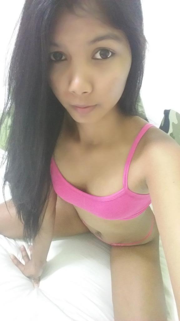 Malaysian Cute Teen Nude
