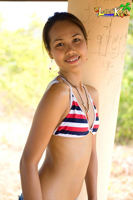 Perky Asian Bikini - Cute thai bikini babe Lily Koh hot ass - Teens In Asia
